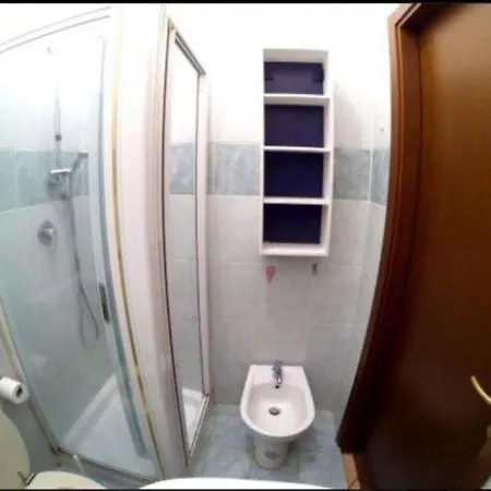 Metro-bengasi Apartamento *