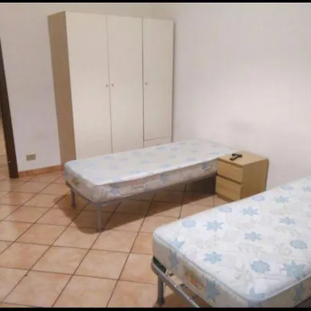 Apartamento Metro-bengasi Turín